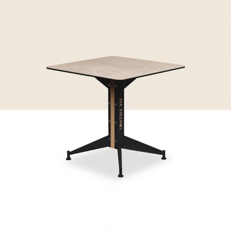 Terras Table Square